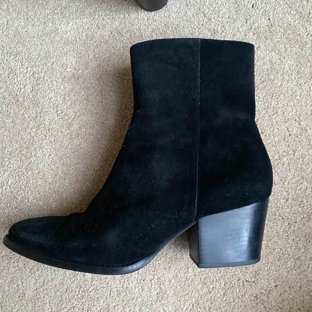 Talbots Suede Black Ankle Booties